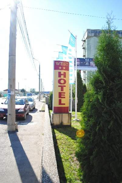 Cazare in Suceava - Hotel WEST - Scheia Cazare in Suceava - Hotel WEST - Scheia